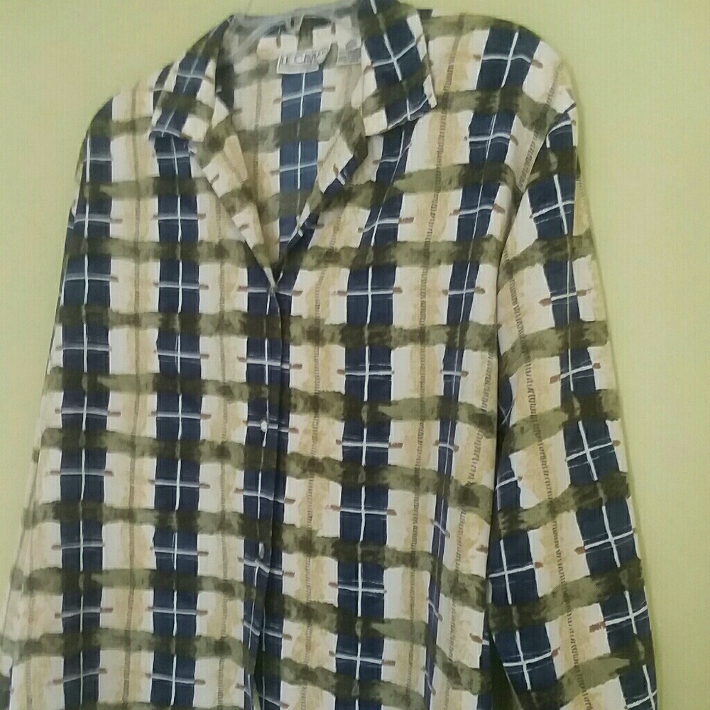 LE CAVIAR 🧿WOMEN'S SHIRT Sz L
